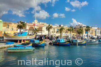 Barcos de pesca em Malta