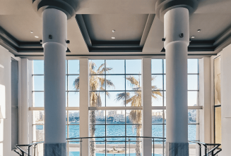 Piscina no terraço com bar, Malta