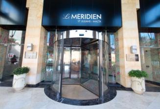 Entrada do Meridien hotel em St Julians