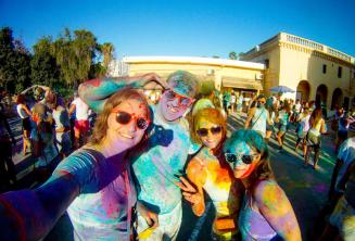 Festa das cores Holi em St Julian's